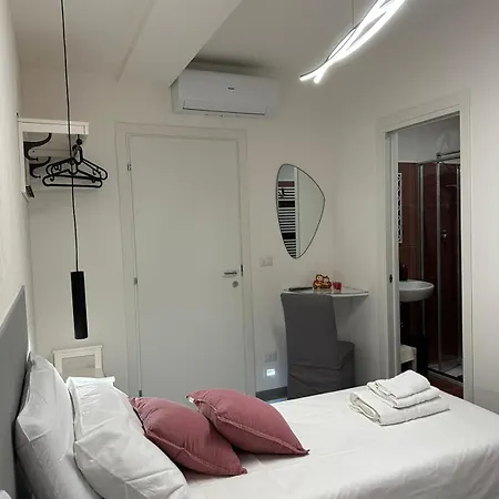 Colle Helianthus Guest house *