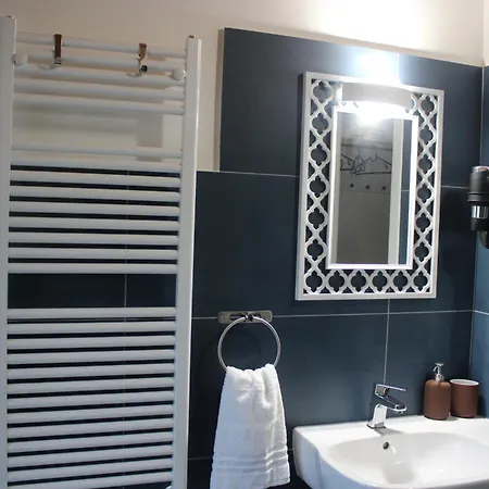 Colle Helianthus 3*